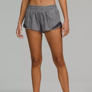 Lululemon 2.5” Hotty Hot Shorts